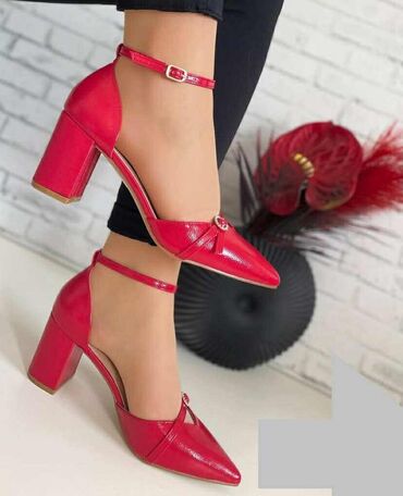 premiata patike bele: Sandale