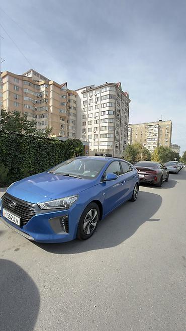 Hyundai Ioniq: 2018 г., 1.6 л, Робот, Гибрид, Хэтчбэк