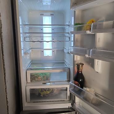 mini refrigerator: Холодильник Samsung, Б/у, Двухкамерный, No frost, 60 * 203 * 62 — 1