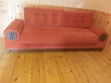 kreditle divanlar: Qırmızı rengde olan, 1 divan, 2 kreslo, yaxşı veziyyetde, temiz — 1