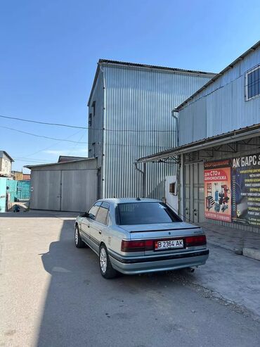 мазда демё: Mazda 626: 1990 г., 2 л, Механика, Бензин, Седан