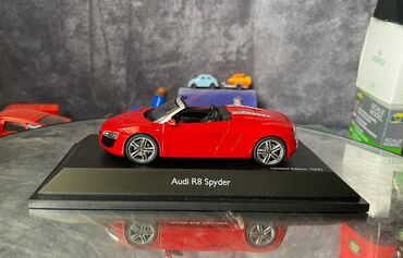 Avtomobil modelləri: Коллекционная модель AUDI R8 V10 Spyder Red 2012 Limited Edition — 27