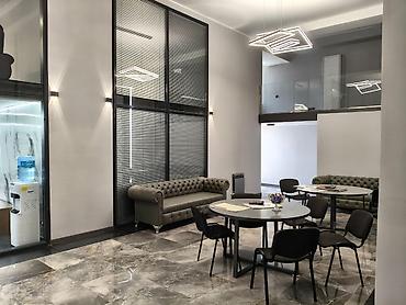 толстого: Аренда офисов, 250 м², В жилом комплексе, С юридическим адресом — 1
