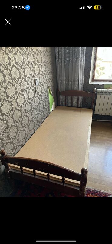 Çarpayılar: İşlənmiş, Təknəfərlik çarpayı, Matrassız
