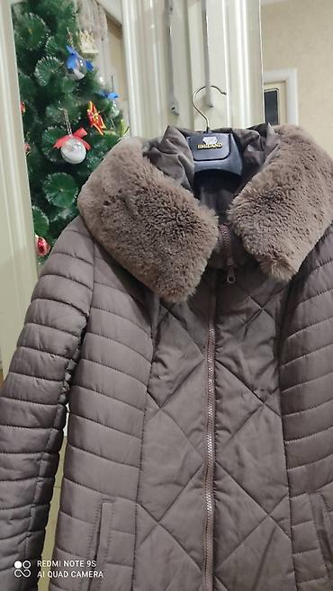 tuklu: Balonka kurtka yaxşı isti saxlayır.papagi kenarı tukludur.cox az — 5