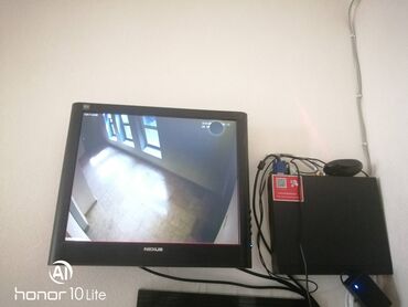 dvr satilir: Təhlükəsizlik kamerası 1 əd kamera ilə. 1 ildi quraşdırılıb. Monitorla