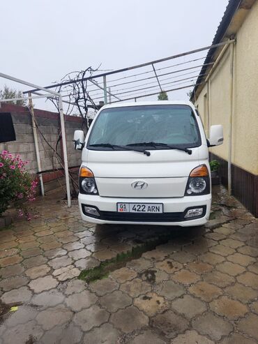 hyundai h 1: Легкий грузовик, Hyundai, До 1 т, Б/у