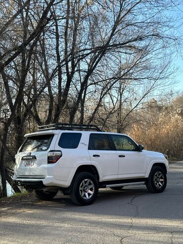 Toyota: Toyota 4Runner: 2019 г., 0.4 л, Автомат, Бензин, Внедорожник