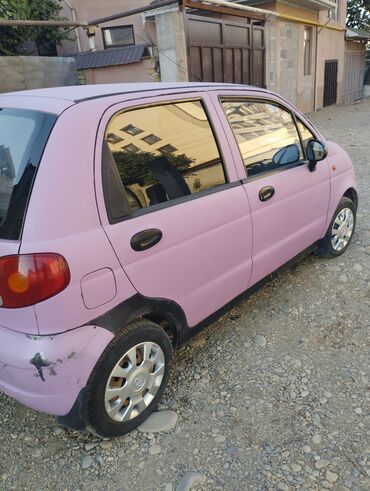 дэу нексия диски на 14 размер: Хэтчбек Daewoo Matiz сиреневого цвета, компактный и маневренный