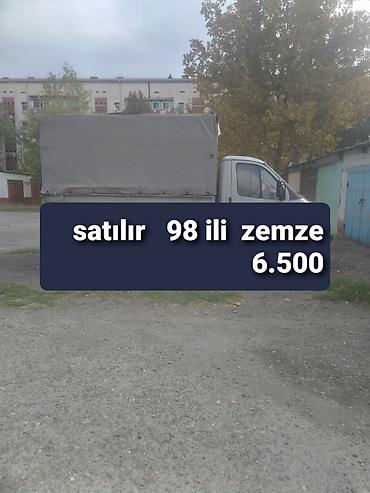 kredit maşınlar: Satılır: 1998-ci il yük maşını (tentli bortlu) - Gövdə: bortlu — 1