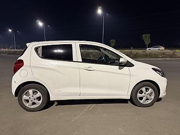 спотер: Chevrolet Spark: 2020 г., 1 л, Автомат, Бензин, Хэтчбэк — 5