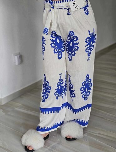 Pantalone: 06. Pantalone 
M/L i Xl/2xl — 25