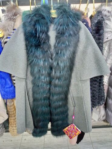 Шубы: Женские изделия из меха с поперечной полосой - Варианты — 5