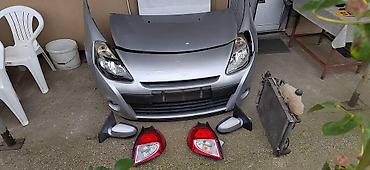 red bull nalepnice: BRANIC FAR HAUBA KRILA ZA RENAULT CLIO OD 2009. DO 2013. GOD. | — 4