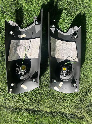 Панели, обшивки: Обшивка стоек Land Rover 2011 г., Б/у, Оригинал, Япония — 12