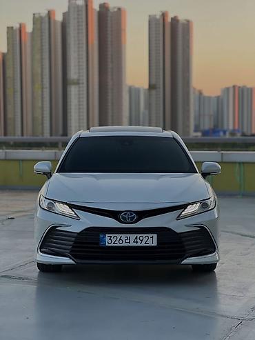 mazda 626 2001: Toyota Camry: 2023 г., 2.5 л, Автомат, Гибрид, Седан — 5