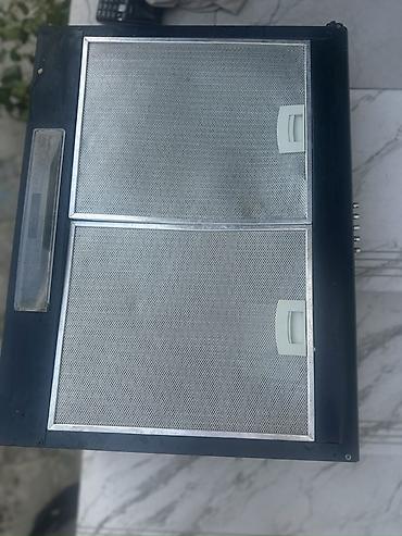 redmi c 15: Qalux mətbəx aspiratoru. Model: CLASSICO 60 BLD Rəng: qara Tip — 2