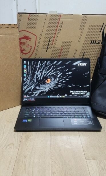 intel core: Ноутбук, MSI, 16 ГБ ОЭТ, Intel Core i7, Колдонулган, Татаал эмес тапшырмалар үчүн, эс тутум SSD