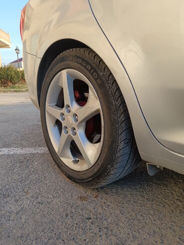 Disk təkərlər: İşlənmiş Disk təkər Kia 225 / 50 / R 17, 5 Boltlu