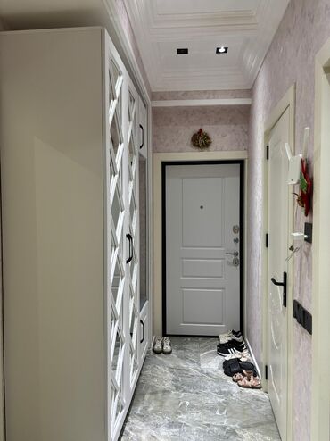 Yeni tikili: Qiyməti şəxsiyə yazn məlumat verək❕❕Satılır: 2 otaqlı, zövqlə dizayn — 3