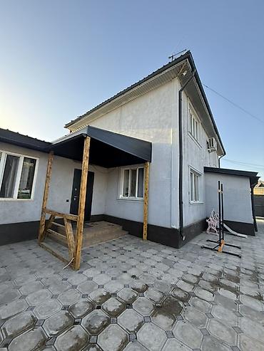 хостел рядом со мной: Продаю в селе Кожомкул Дом 2 этажа с благоустроенным двором и летней — 10