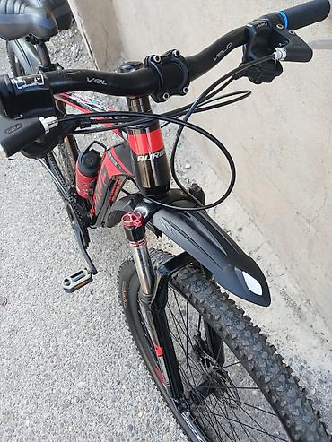 rama velosiped: Velo 29 ideal vezyetde safsim az surmusum 50 gundu almisam 680m — 3