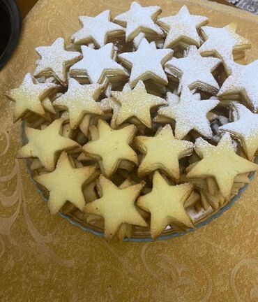 Выпечка, хлебобулочные изделия: Санза 1 шт Булочки 1 кг в одном килограмме 24 шт Пирог 2,5 кг 1300 — 24