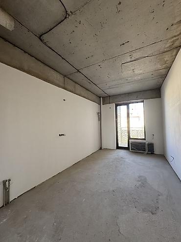 4 комнаты, 143 м², Элитка, 4 этаж, ПСО (под самоотделку) at lalafo.kg 4 комнаты, 143 м², Элитка, 4 этаж, ПСО (под самоотделку)
