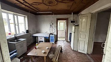 300 000: Швейное производство/цех с раскройным столом и рабочими зонами — 2