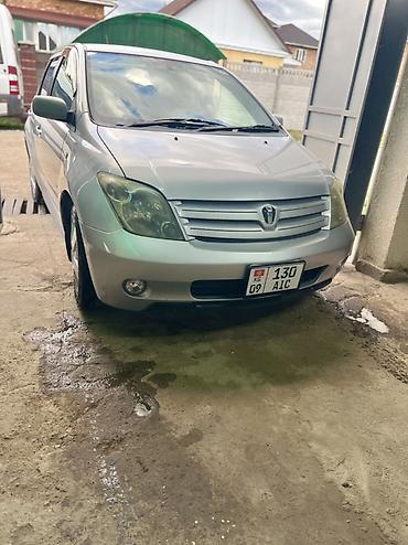 e60 m5: Toyota Ist: 2003 г., 1.5 л, Автомат, Бензин, Хэтчбэк — 4