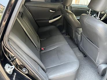 30 kuza: Toyota Prius: 1.8 l | 2010 il Hetçbek — 7