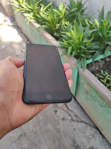 блек шарк 3: IPhone 7 Plus, Новый, 128 ГБ, Защитное стекло, Чехол, Кабель, 100 %