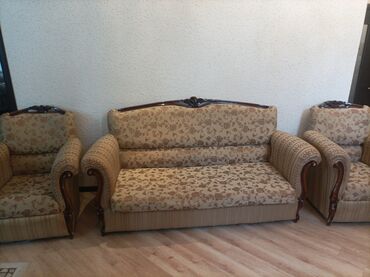 Гарнитуры для зала: Гарнитур для зала, Б/у, Кресло, Диван, Дерево, Самовывоз at lalafo.kg — 4 Гарнитуры для зала: Гарнитур для зала, Б/у, Кресло, Диван, Дерево, Самовывоз — 4