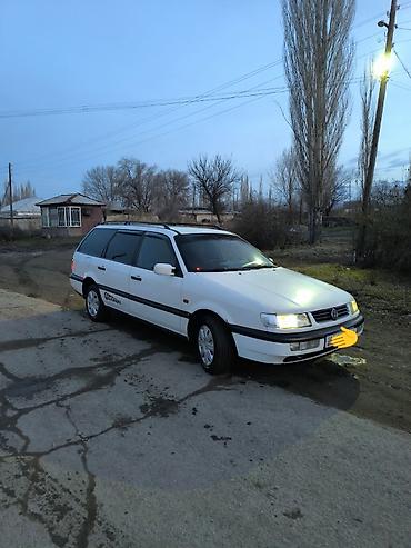 Volkswagen: Volkswagen Passat Variant: 1994 г., 2 л, Механика, Бензин, Универсал — 1