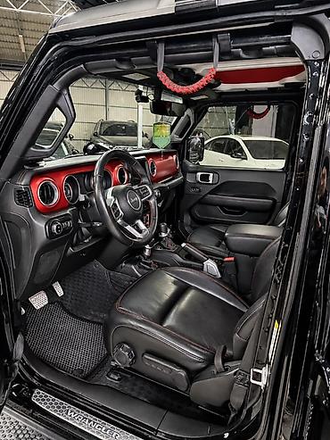 вениа: Jeep Wrangler: 2018 г., 2 л, Автомат, Бензин, Внедорожник — 9