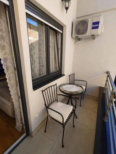 Dugoročni najam stanova: 2 sobe — 11