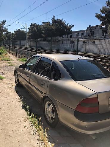 бампер опель вектра б: Opel Vectra: 2 л | 1997 г. 337000 км Седан — 4