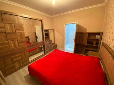 Uzunmüddətli kirayə mənzillər: Mərdəkənda 5 mertebeli binanın 3-cu mərtəbəsində ümumi sahəsi 63 kv,m -da lalafo.az — 6 Uzunmüddətli kirayə mənzillər: Mərdəkənda 5 mertebeli binanın 3-cu mərtəbəsində ümumi sahəsi 63 kv,m — 6