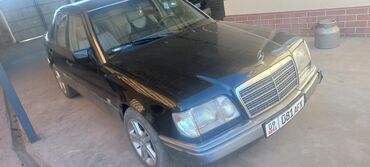 Mercedes-Benz: Mercedes-Benz W124: 1993 г., 2.2 л, Механика, Бензин, Седан