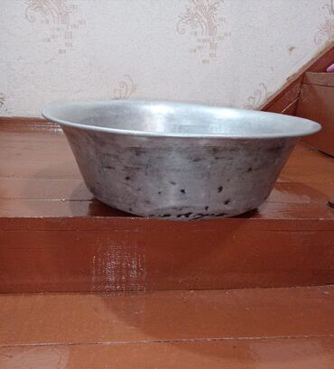 aş buludu: Qazan, rəng - Gümüşü, Alüminium
