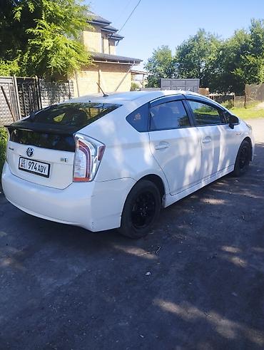 belarus 892 2: Toyota Prius: 2014 г., 1.8 л, Вариатор, Электромобиль, Хэтчбэк — 3