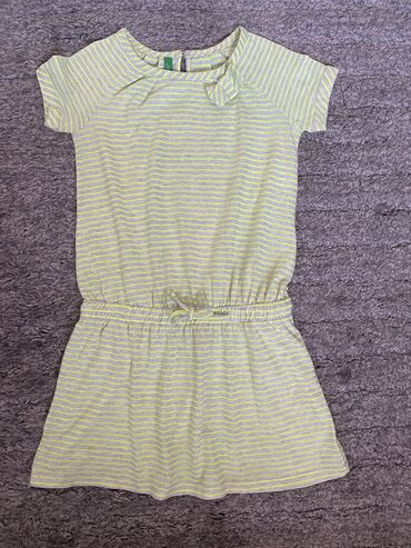 prugasta haljina: Benetton, Midi, Kratak rukav, 122-128
