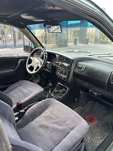 аксессуары на гольф 3: Volkswagen Golf: 1992 г., 1.8 л, Механика, Бензин, Хэтчбэк — 3