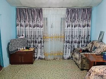 Продажа коттеджей и домов: Дом с внутренним двориком. - Планировка: 2 комнаты с тамбуром.; - Во — 10