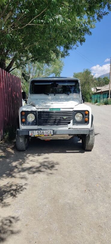 на рендж ровер: Land Rover Defender: 1999 г., 2.5 л, Механика, Дизель, Внедорожник