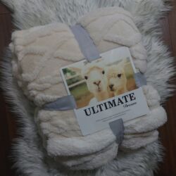 Ostalo: Krznena cebad 
150×200 
3200 din 
200×230 
3700 din — 6