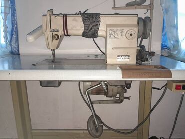 шв маш: Швейная машина
