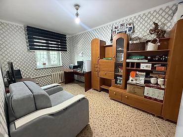 Продажа домов: 5 комнат, 138 м², 1 соток, Бишкек, Риэлтор — 4