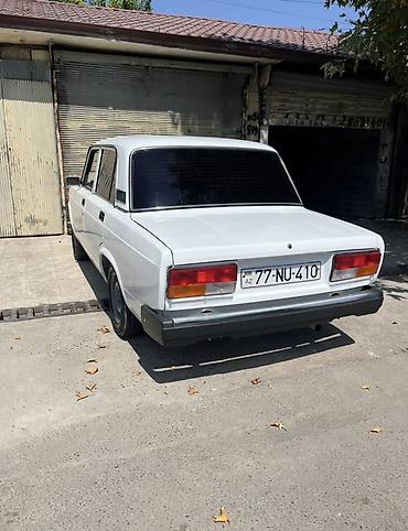 muherrik qoruyucu: VAZ 2107 maşın idyal vezyetdedi bir kirel deyşib aparatura var qalan — 7