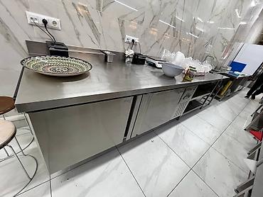 Другое холодильное оборудование: Барный холодильник, барный инвентарь, стол холодильник, стол — 8